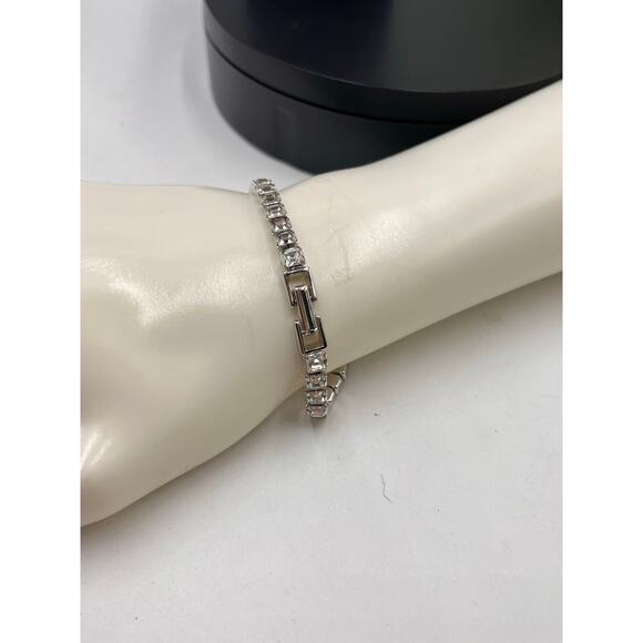 Swarovski Signed Designer Square cut White Rhodium plated Tennis Bracelet - Picture 4 of 9